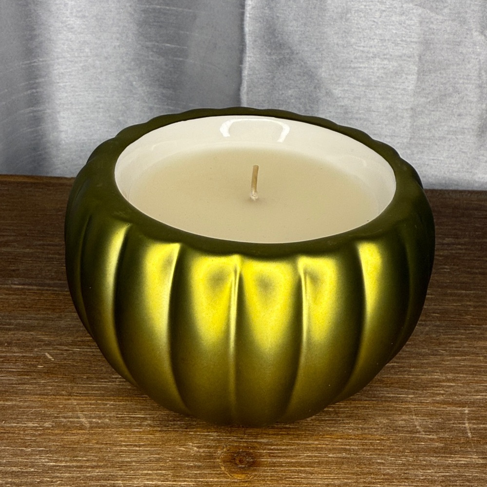 Ceramic Metallic Green Gold 6” Ornament Candle Display with Lid - Picture 7 of 7